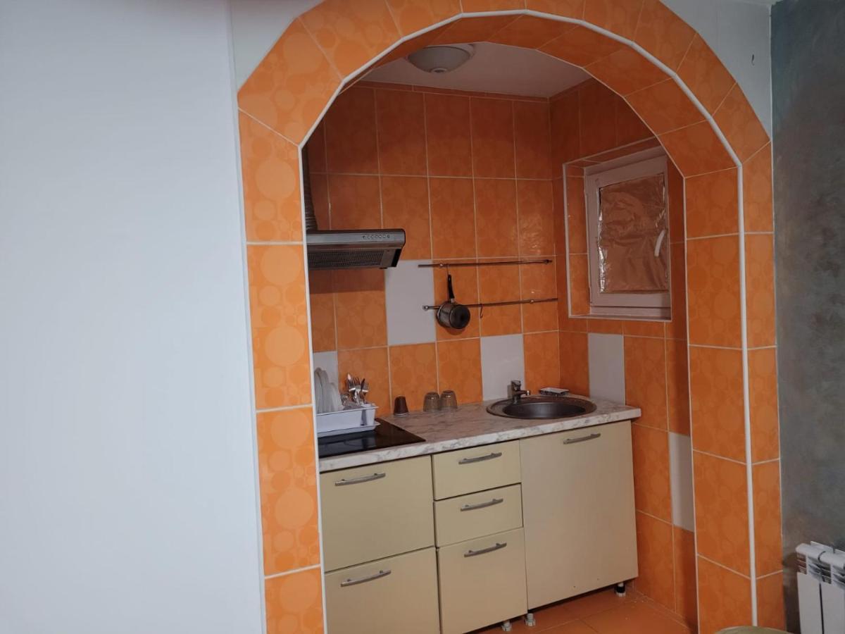 Отель Zenlux Яссы Экстерьер фото